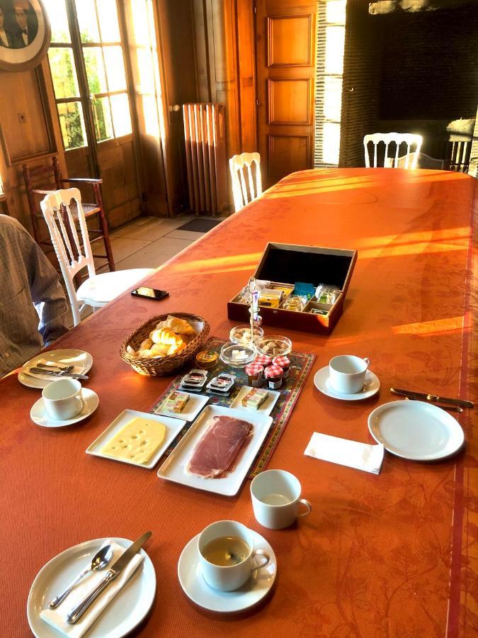 Le Logis D'Arniere Bed & Breakfast Saint Cyr-sous-Dourdan Bagian luar foto